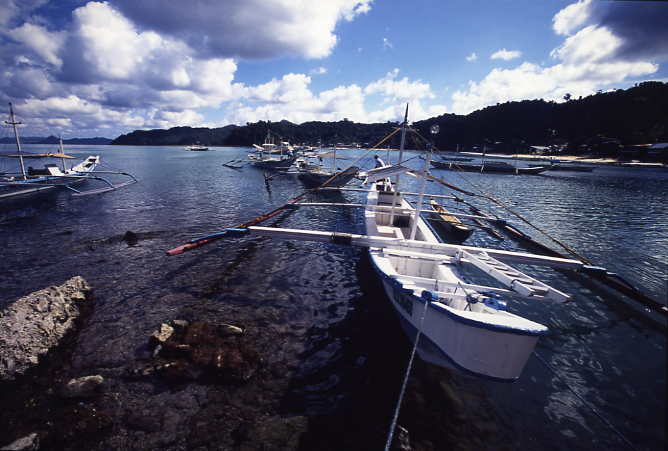 フィリピン共和国　ラゲン島